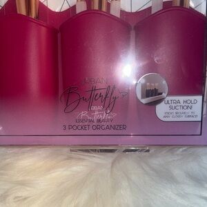 NIB! Urban Butterfly 3 Pocket Organizer